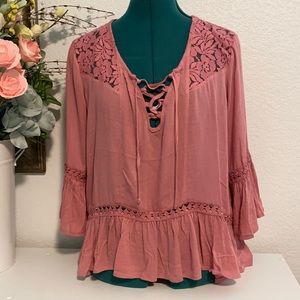 Romeo Juliet Couture Dusty Rose Lace Blouse Medium